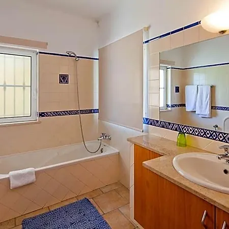 Guia Sleeps 15 Pool Air Con Wifi Villa *
